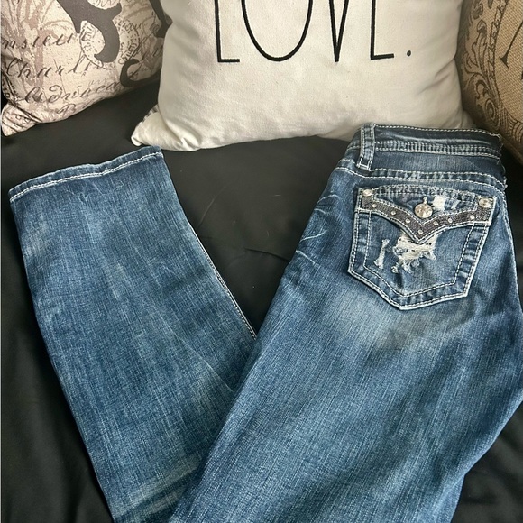 Miss Me Women's Mid Rise Slim Boot Jeans, Size: 28 - Picture 4 of 7